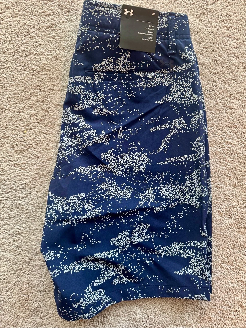 Under Armour Golf Printed Shorts. Size 32. Dark Blue Speckled. 10in Inseam. NWT